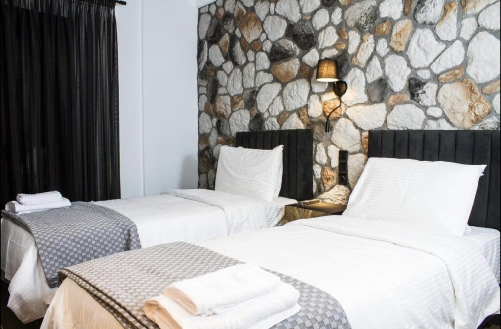 20220605 060954000 iOS